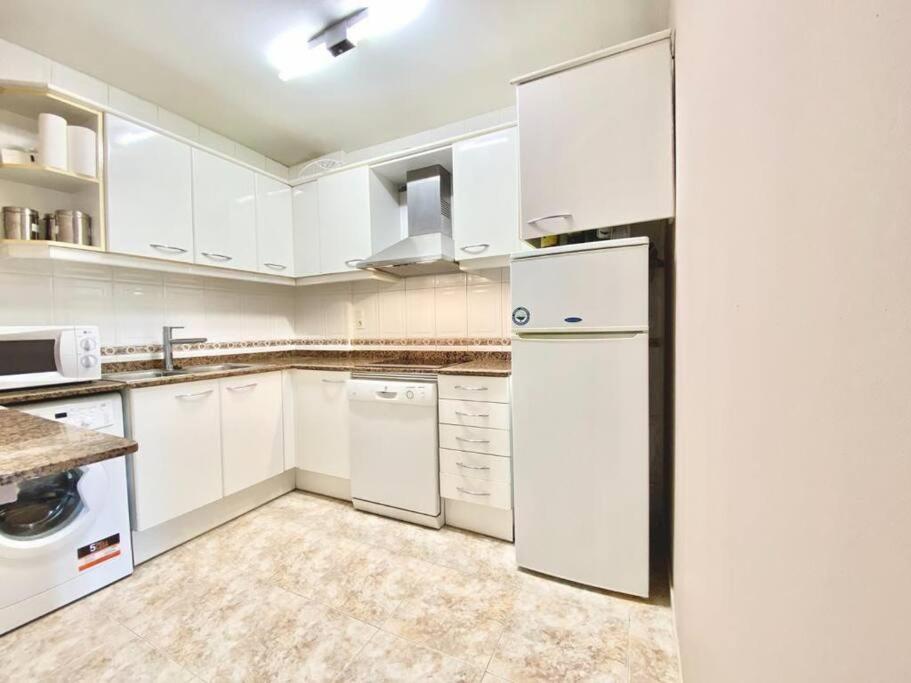 For A Stay Living Park Salou Bagian luar foto