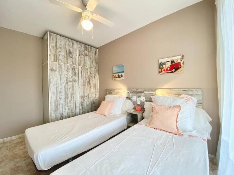 For A Stay Living Park Salou Bagian luar foto